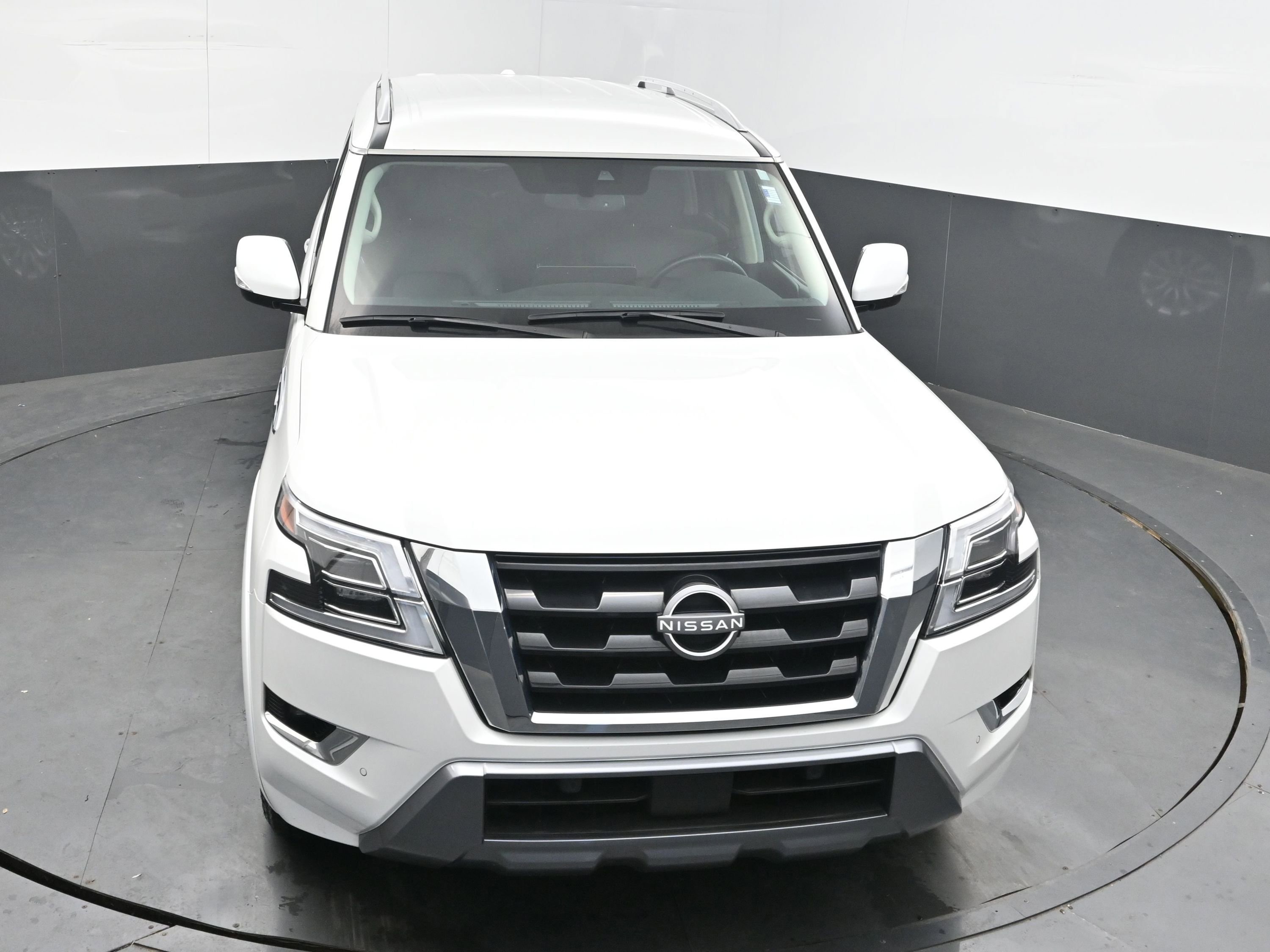 Certified 2024 Nissan Armada SV image 31