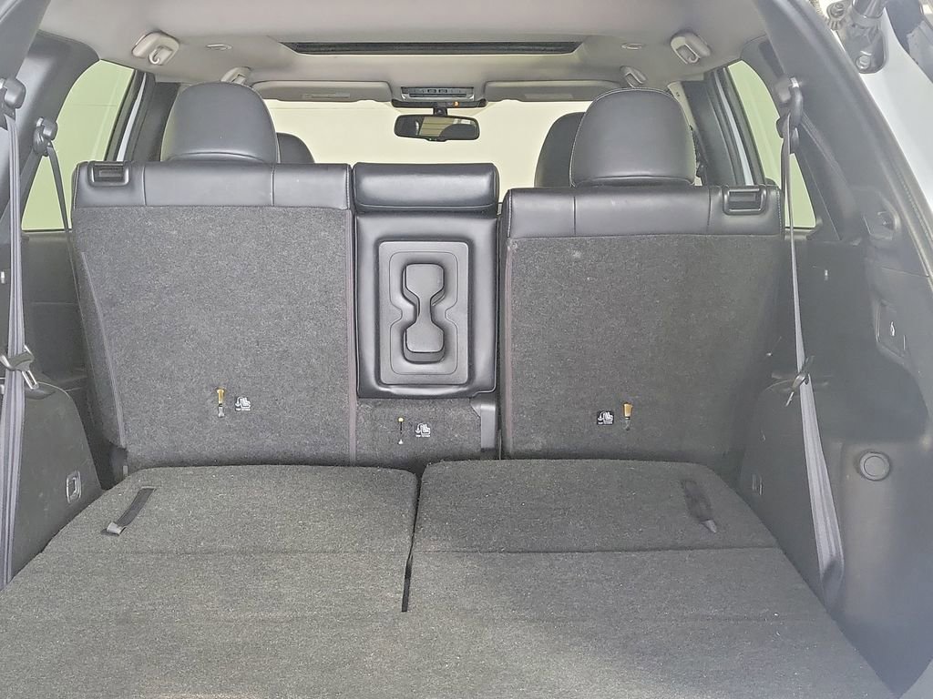 Used 2023 Mitsubishi Outlander SE image 34