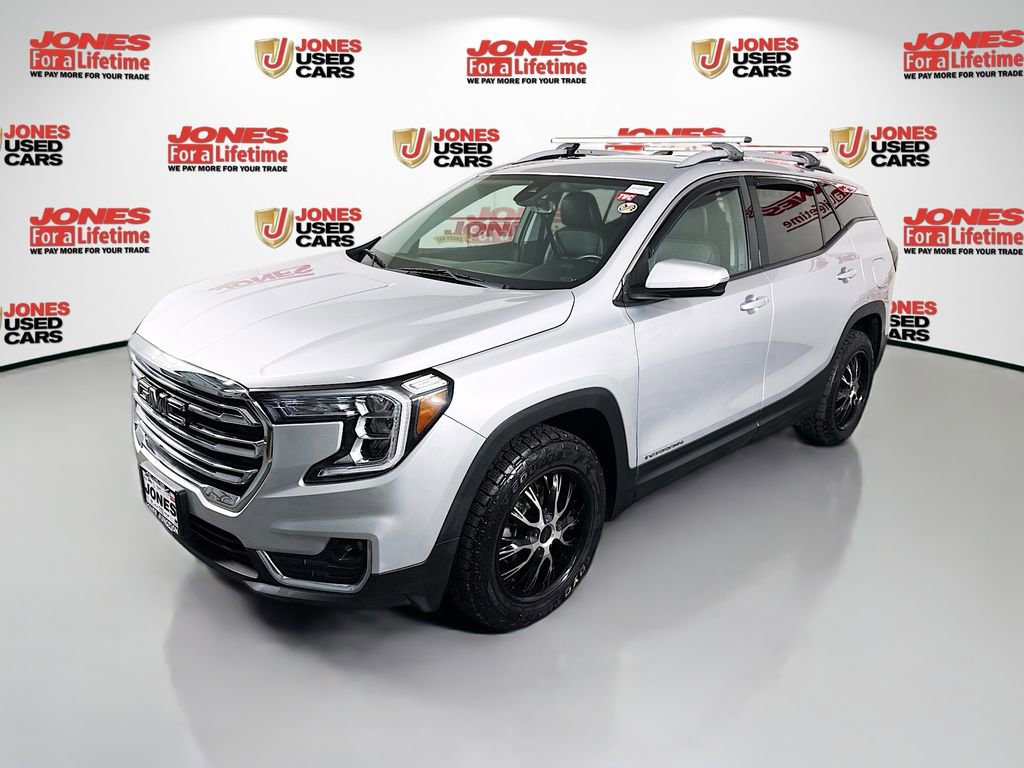 Used 2022 GMC Terrain SLT image 12