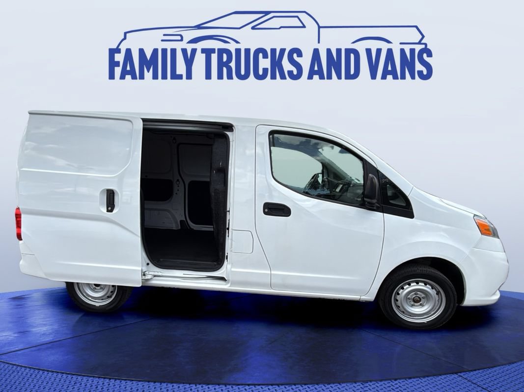 Used 2020 Nissan NV200 S FWD image 9
