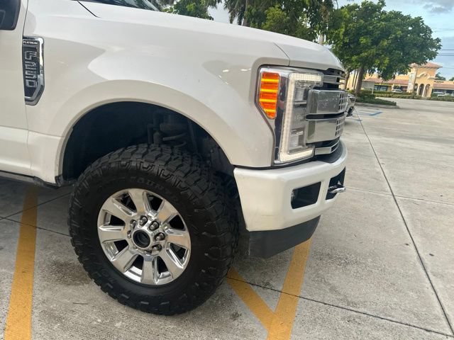Used 2018 Ford F250 Platinum w/ Platinum Ultimate Package AWD/4WD image 5