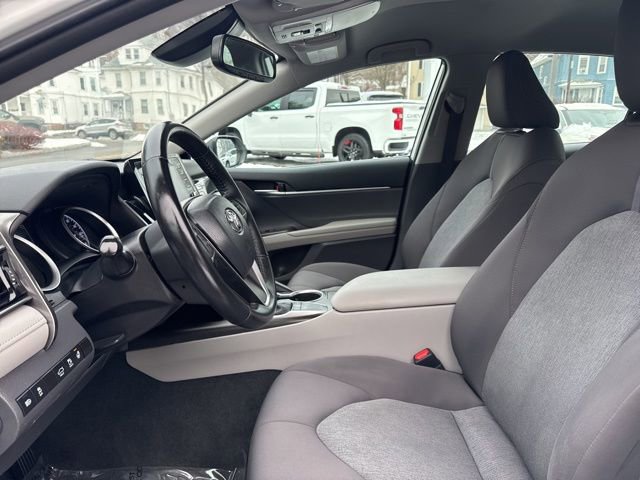 Certified 2022 Toyota Camry LE image 19
