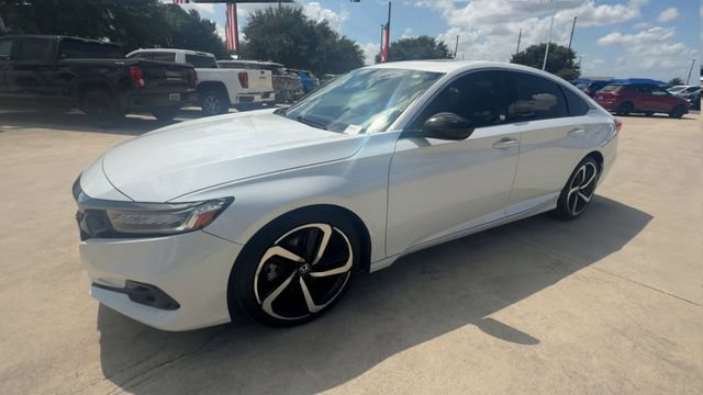 Used 2022 Honda Accord Sport image 4