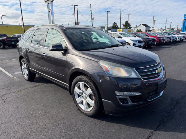 Used 2016 Chevrolet Traverse LT w/ Style and Technology Package AWD/4WD image 1