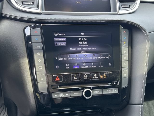 Used 2022 INFINITI QX50 Luxe w/ Appearance Package FWD image 26
