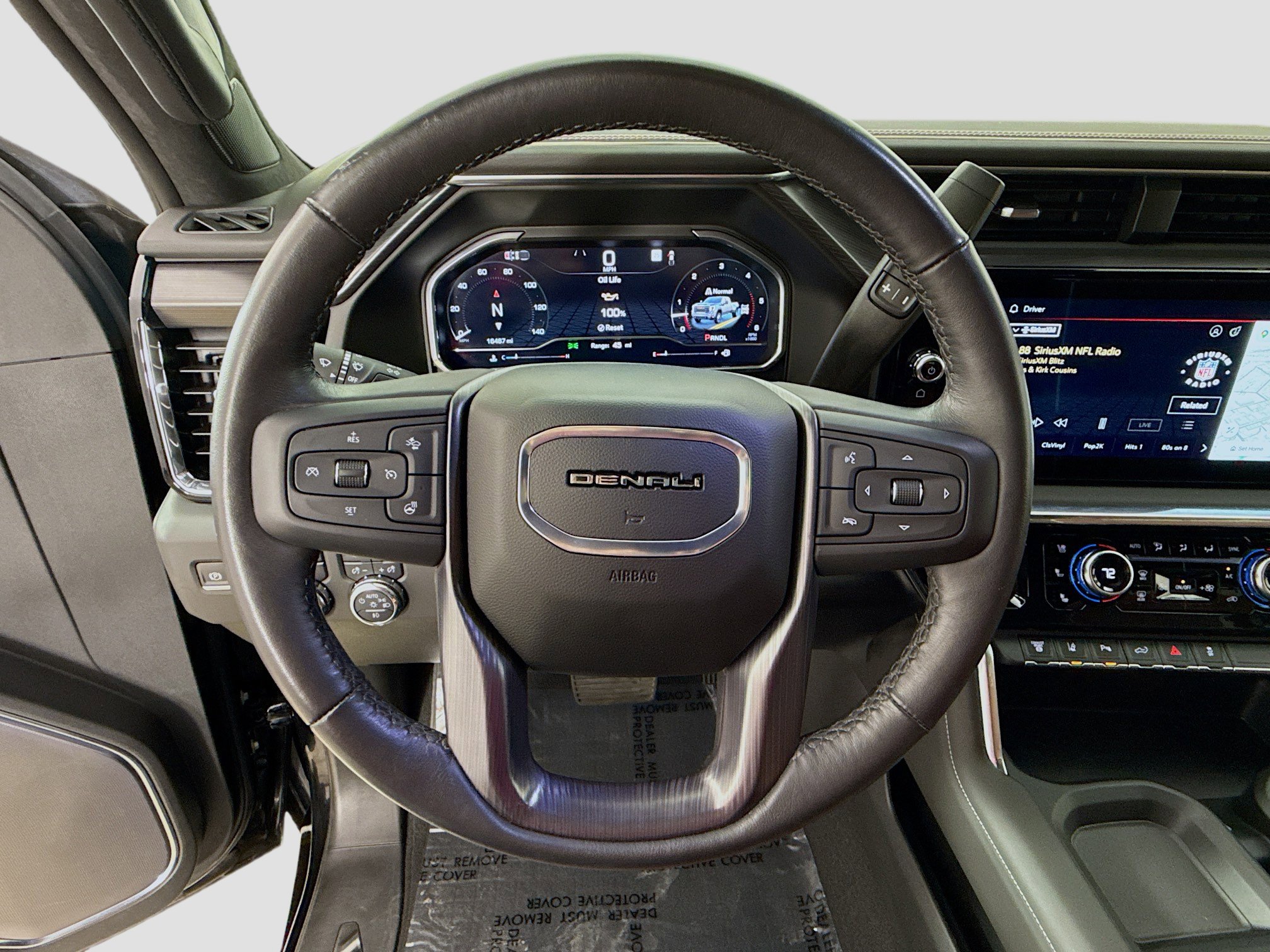 Used 2024 GMC Sierra 3500 Denali Ultimate image 11