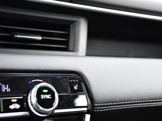 New 2026 Honda Pilot Touring image 13