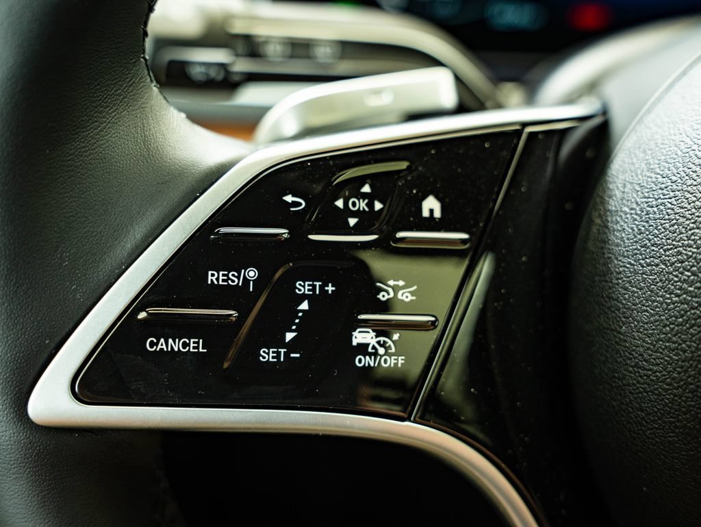 New 2026 Mercedes-Benz GLS 450 4MATIC image 29