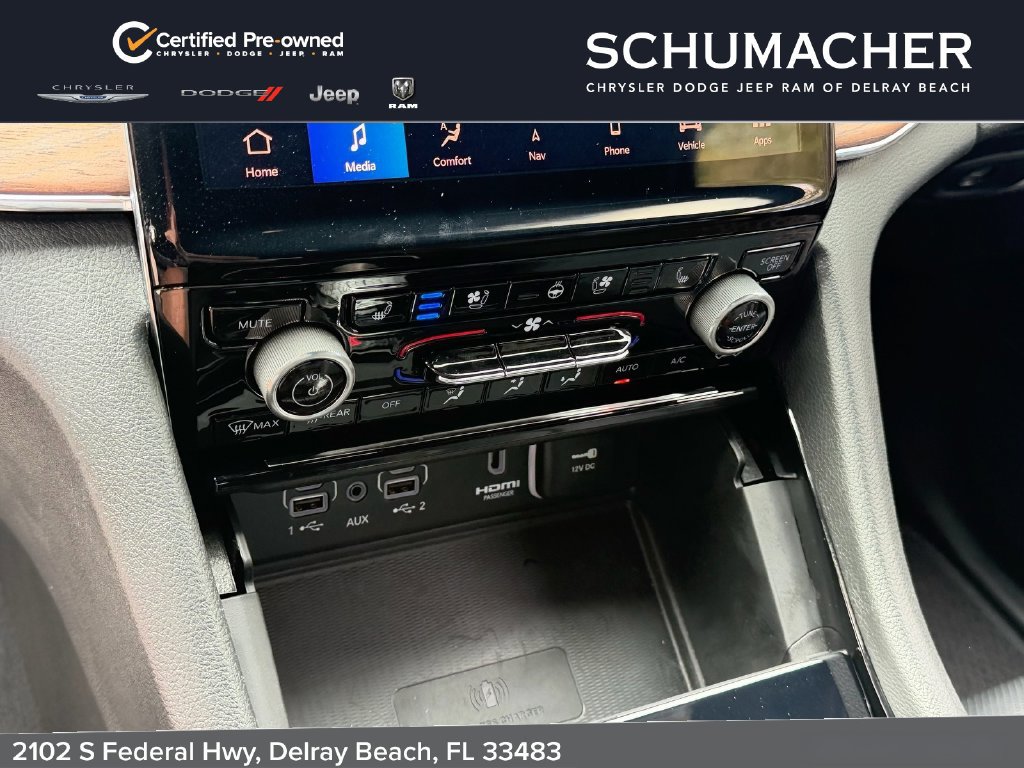 Used 2023 Jeep Grand Cherokee Summit w/ Adv Protech Group IV RWD image 23