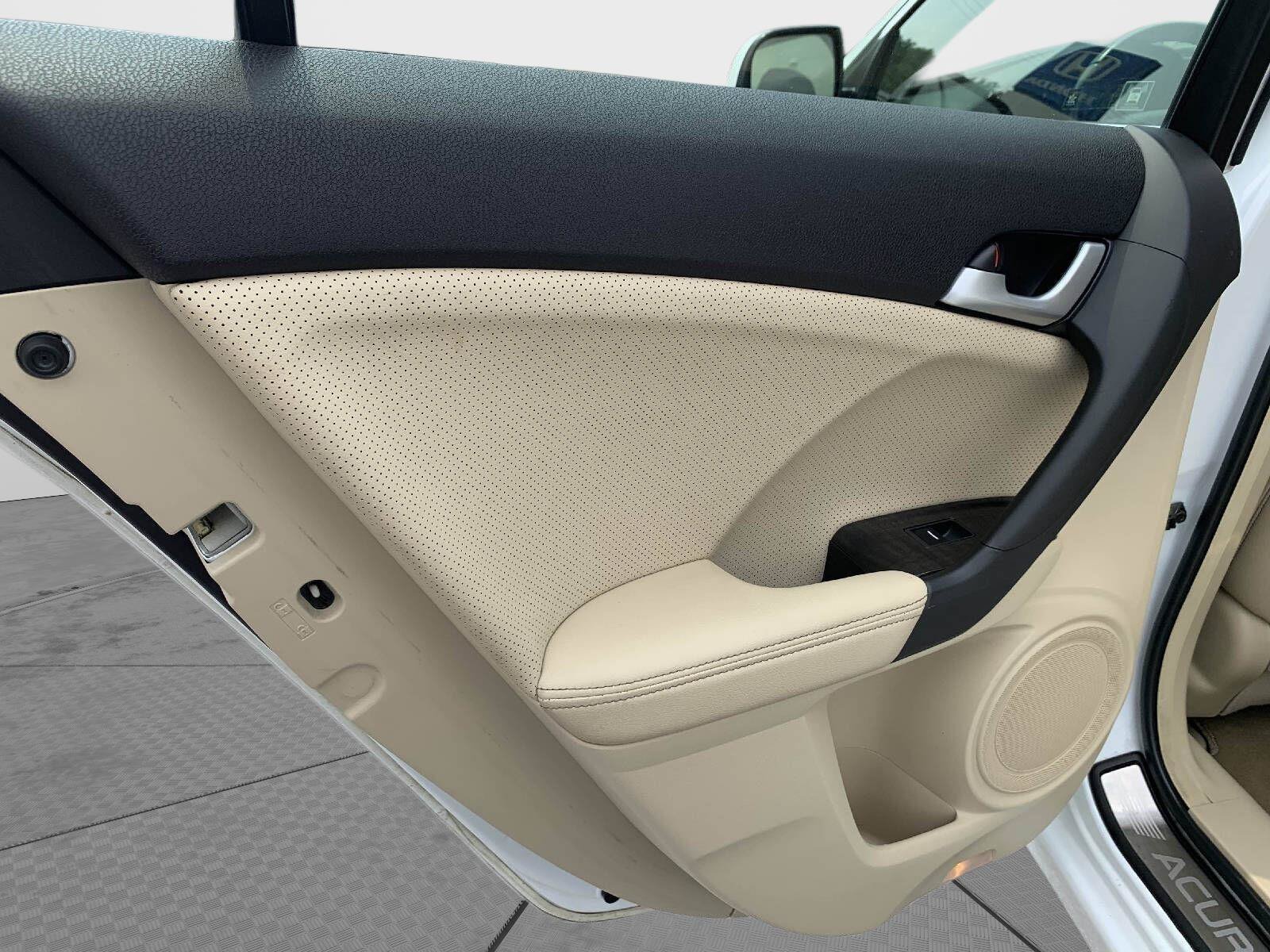 Used 2012 Acura TSX Sedan FWD image 34