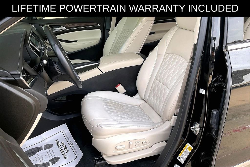 Used 2023 Buick Enclave Avenir w/ Avenir Technology Package image 27