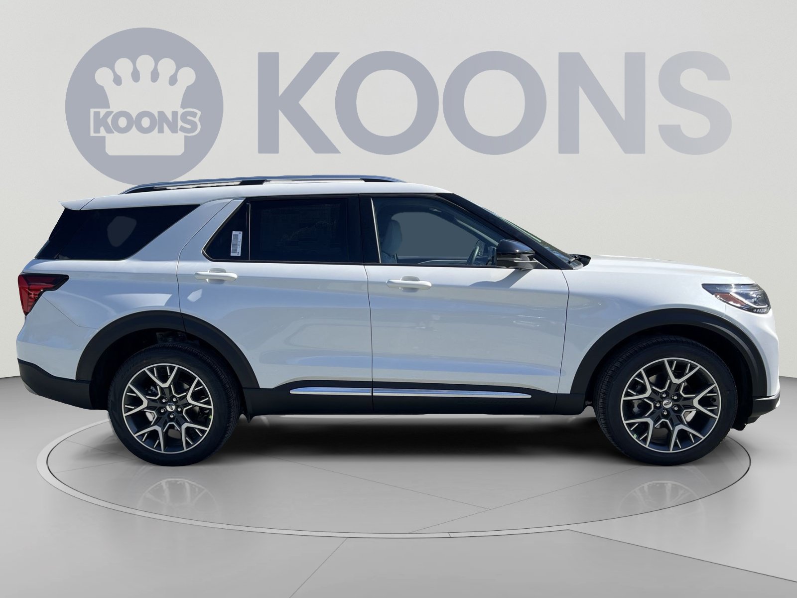 New 2027 Ford Explorer Platinum w/ 3.0L Ultimate Package AWD/4WD image 8