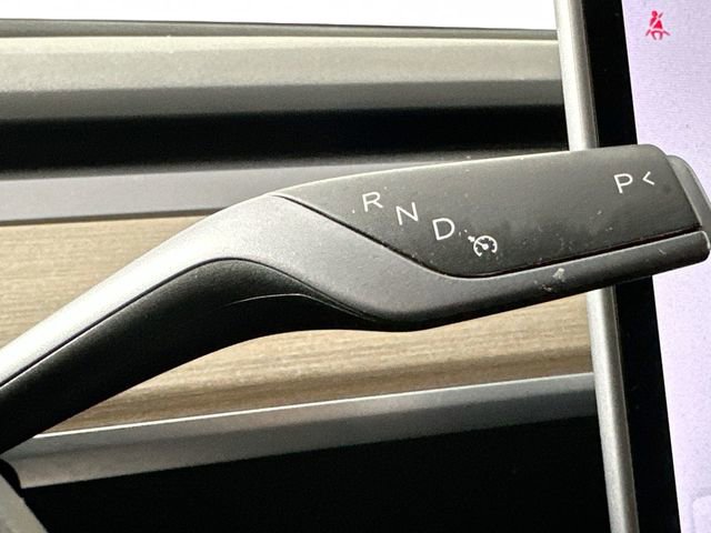 Used 2022 Tesla Model Y Performance image 20