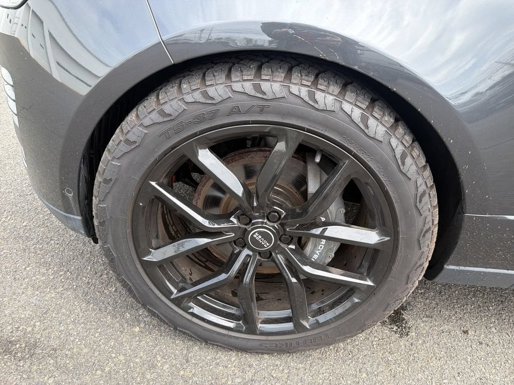 Used 2019 Land Rover Range Rover Supercharged AWD/4WD image 31