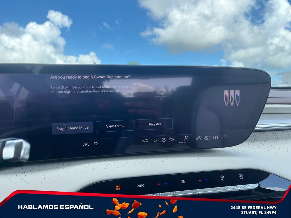 New 2026 Buick Enclave Avenir w/ Super Cruise Package AWD/4WD image 28
