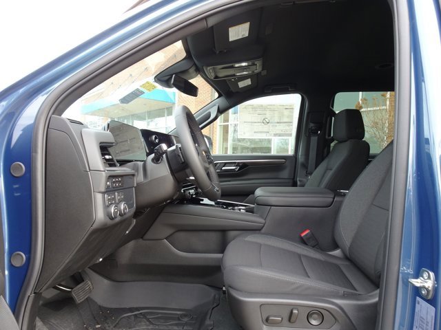 New 2025 Chevrolet Tahoe LS w/ LPO, Dark Essentials Package image 5