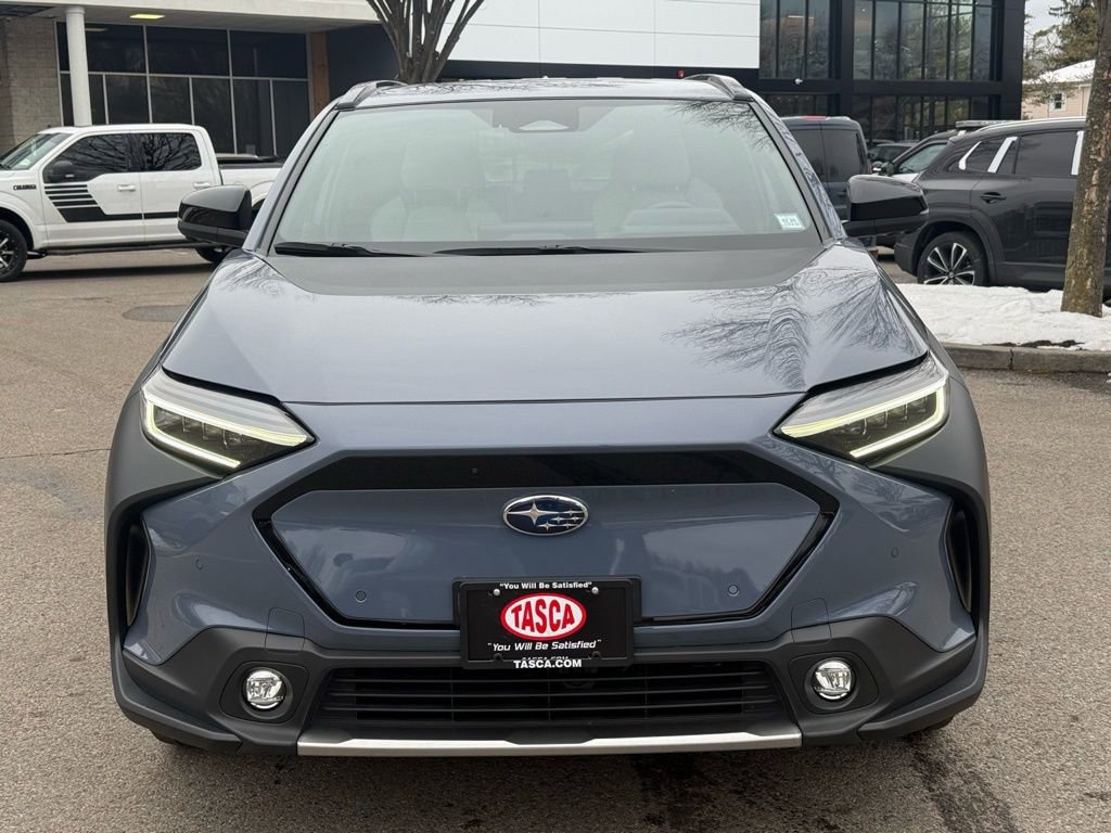 Used 2023 Subaru Solterra Limited image 2