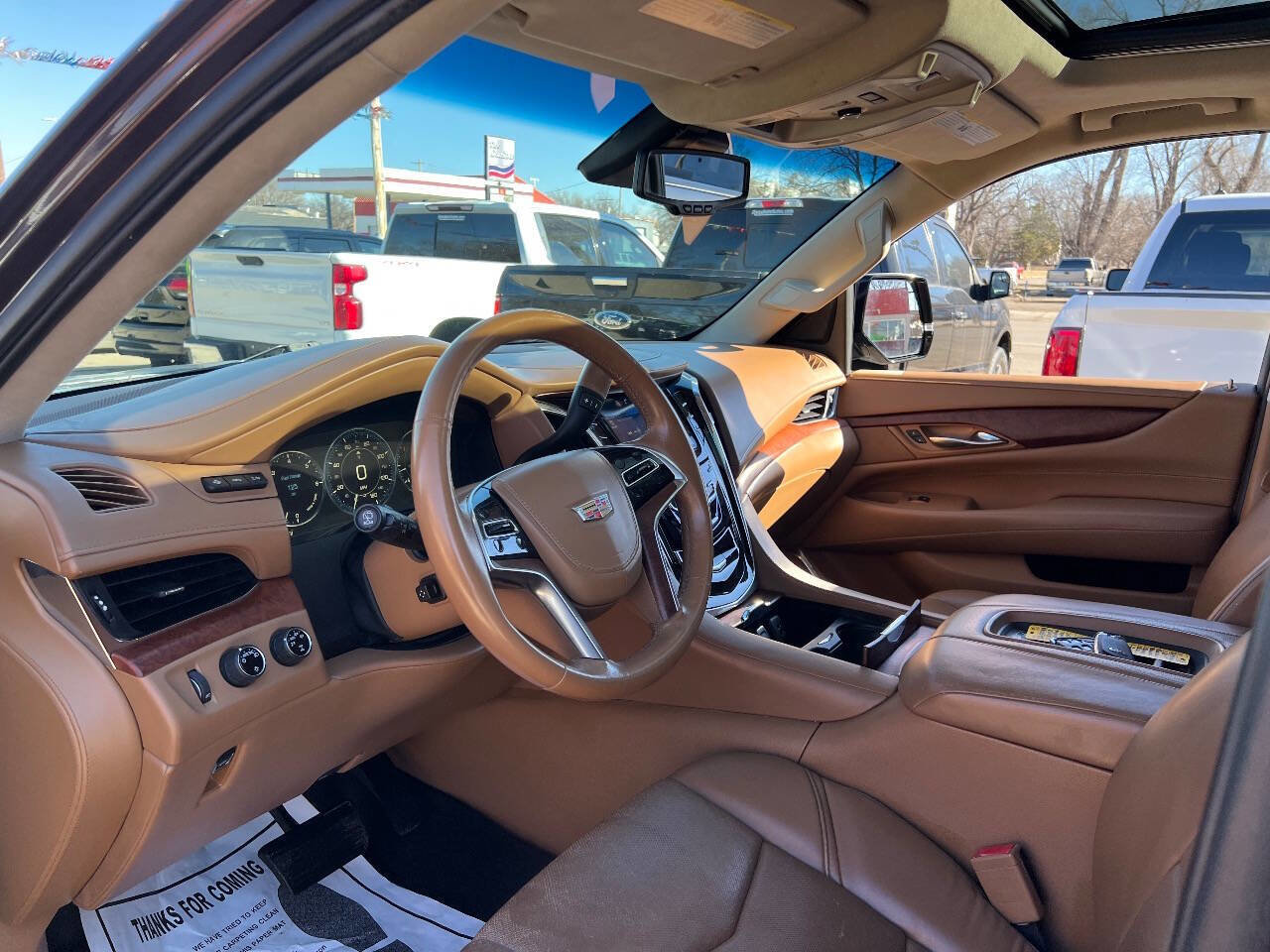 Used 2015 Cadillac Escalade ESV Platinum AWD/4WD image 10