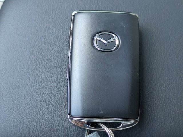 New 2026 MAZDA CX-90 3.3 Turbo w/ Preferred Package AWD/4WD image 30