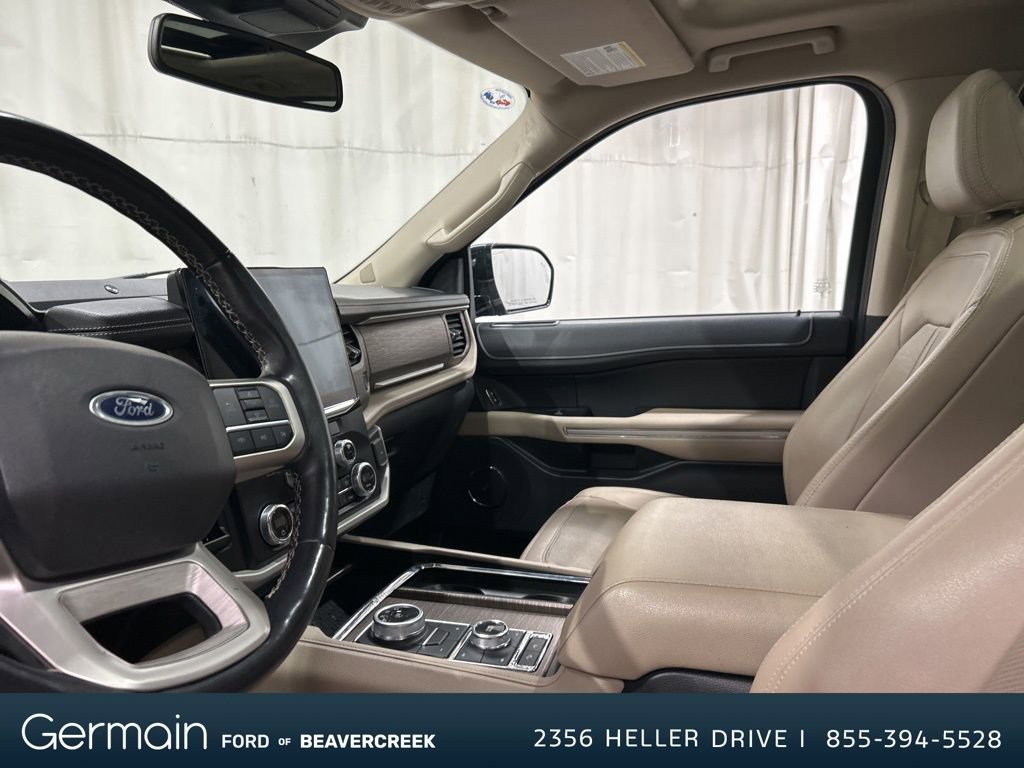 Used 2023 Ford Expedition Limited image 27