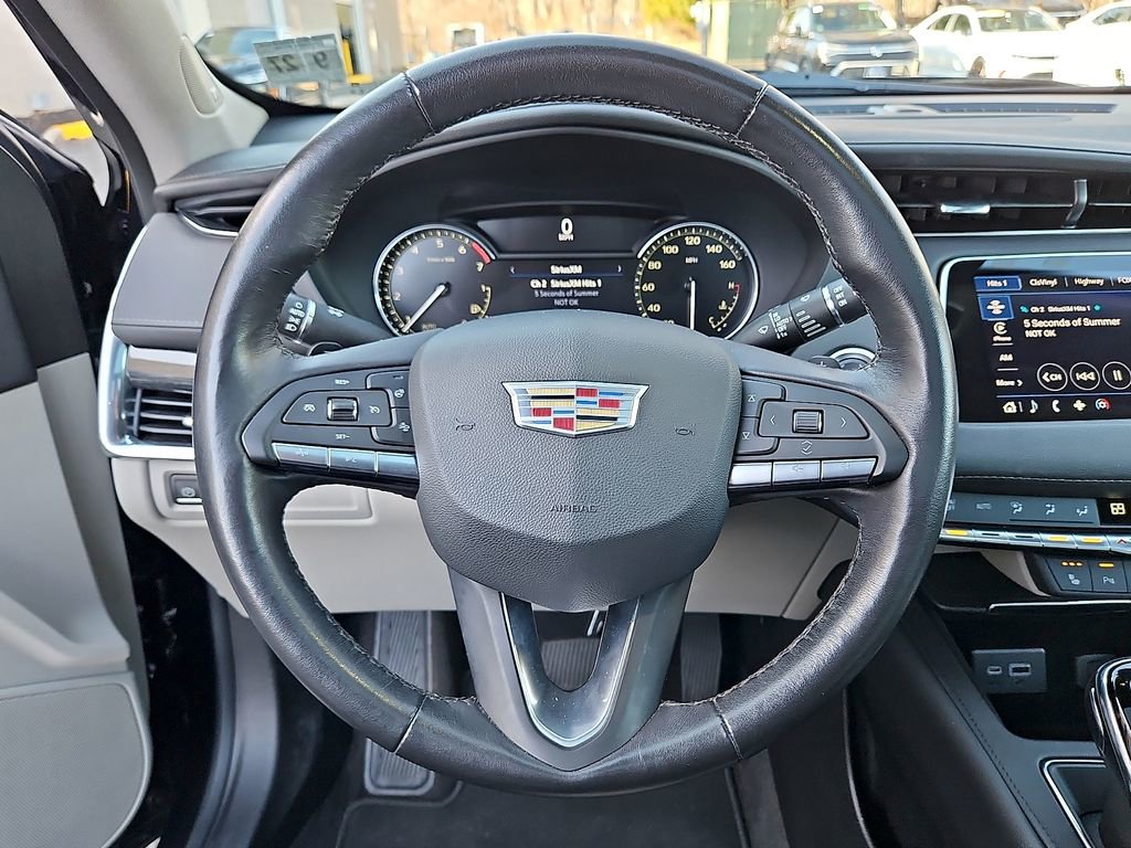 Used 2023 Cadillac XT4 Premium Luxury w/ Cold Weather Package image 27