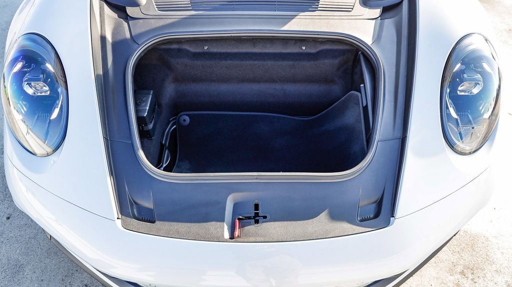 Used 2025 Porsche 911 Carrera image 32