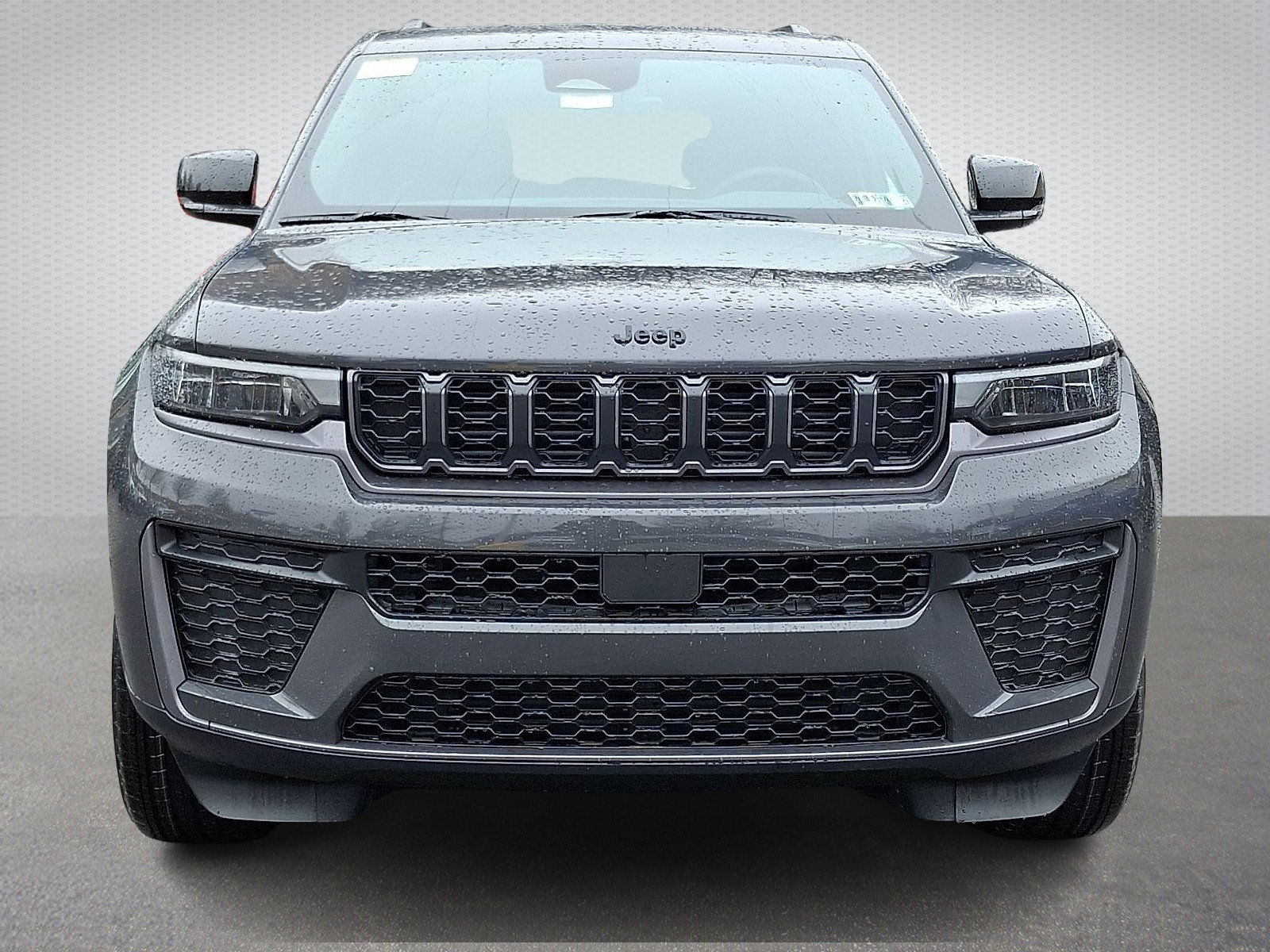 New 2026 Jeep Grand Cherokee Altitude image 2