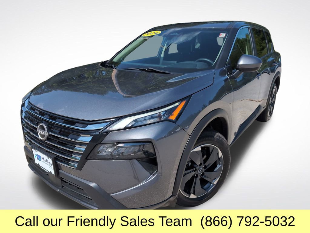 Used 2024 Nissan Rogue SV