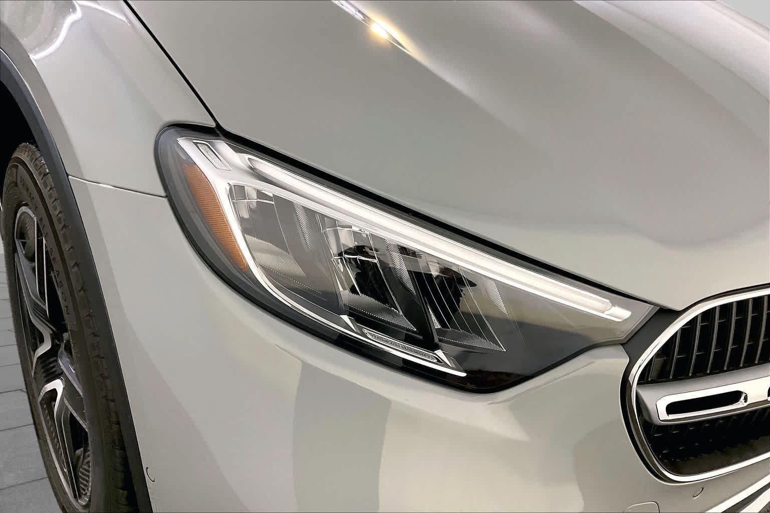 New 2027 Mercedes-Benz GLC 300 4MATIC image 16