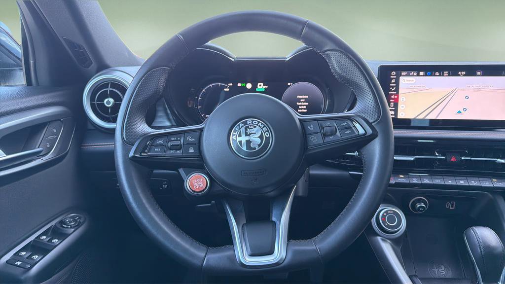 Used 2024 Alfa Romeo Tonale Ti image 9