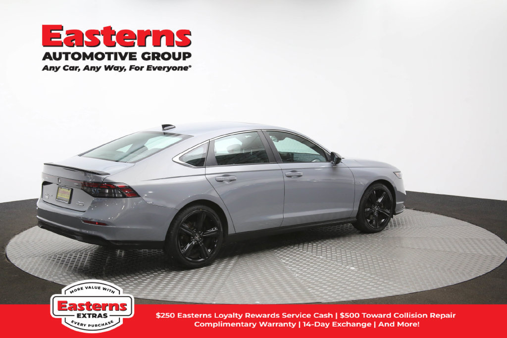 Used 2023 Honda Accord Sport image 43