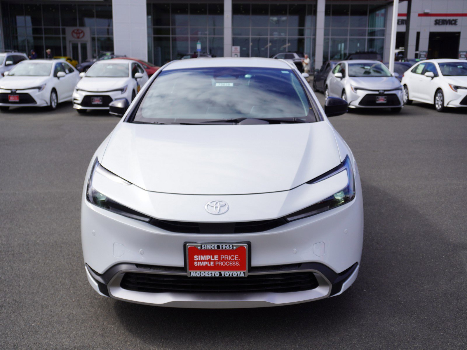 New 2026 Toyota Prius Plug-In Hybrid image 6