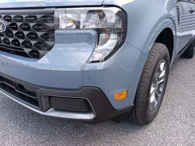 New 2026 Ford Maverick XLT FWD image 9