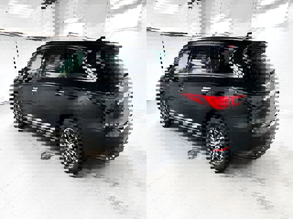 Used 2019 INFINITI QX60 Luxe w/ Essential Package image 3