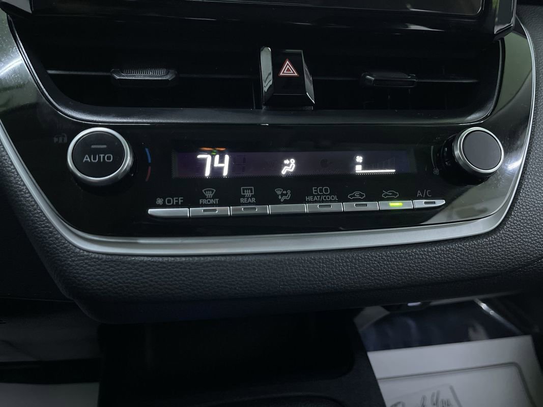 Used 2024 Toyota Corolla LE image 22