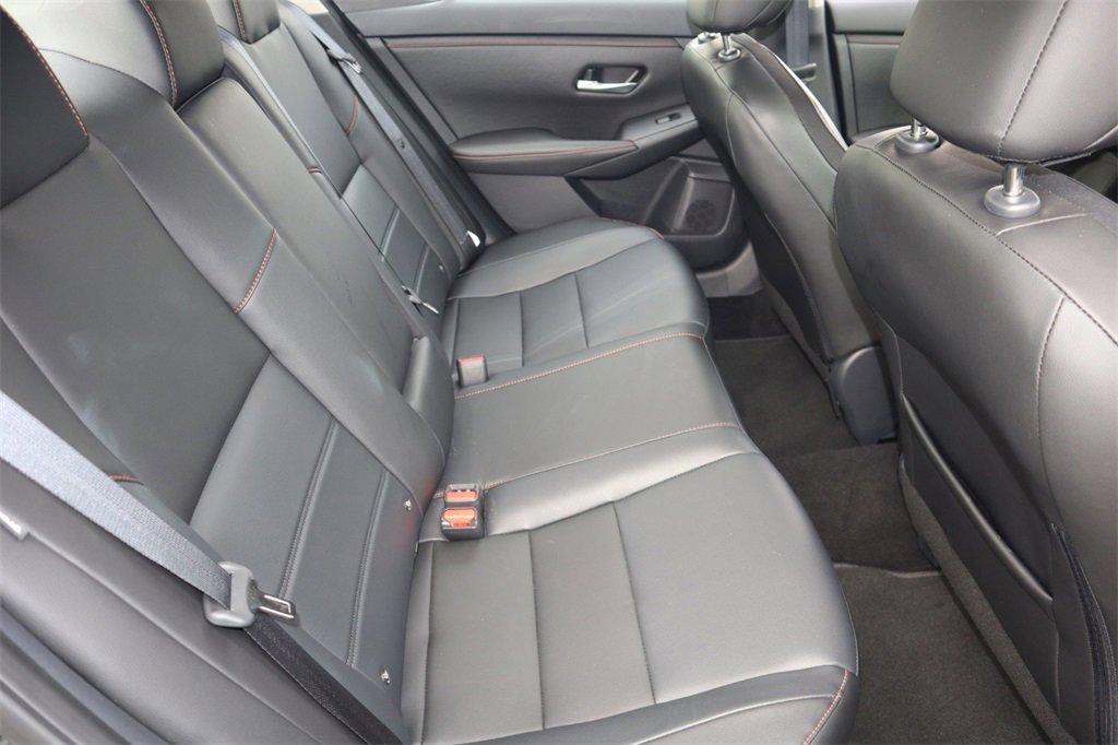 Certified 2025 Nissan Sentra SR w/ SR Premium Package image 30