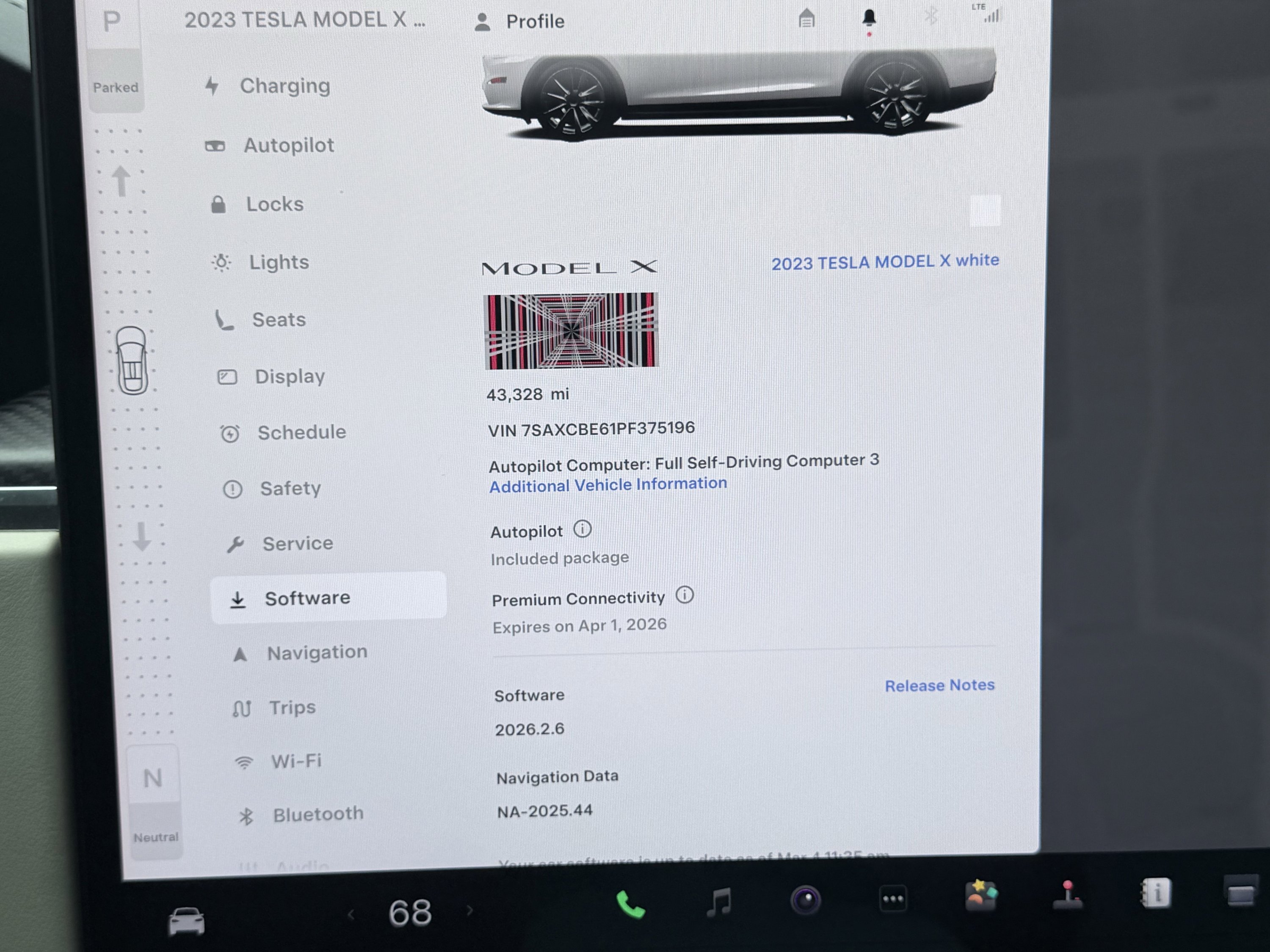 Used 2023 Tesla Model X Plaid AWD/4WD image 2