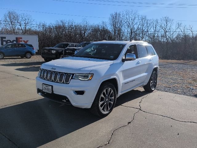 Used 2018 Jeep Grand Cherokee Overland w/ Trailer Tow Group IV image 2