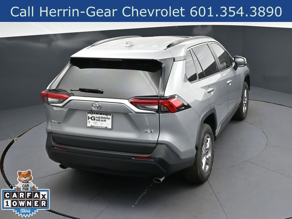 Used 2023 Toyota RAV4 XLE w/ Convenience Package FWD image 34