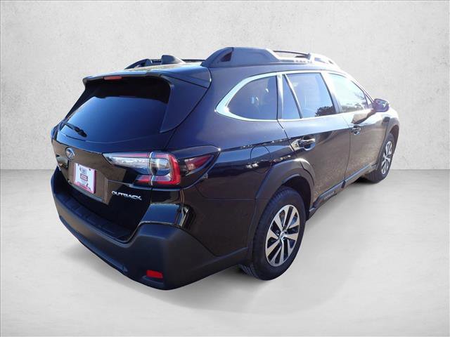 Certified 2025 Subaru Outback Premium w/ Popular Package #1 AWD/4WD image 4