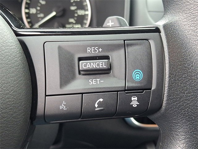 Used 2021 Nissan Rogue SV image 21