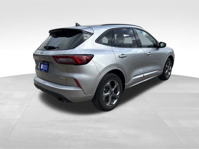 Used 2023 Ford Escape ST-Line w/ Tech Pack #1 image 8