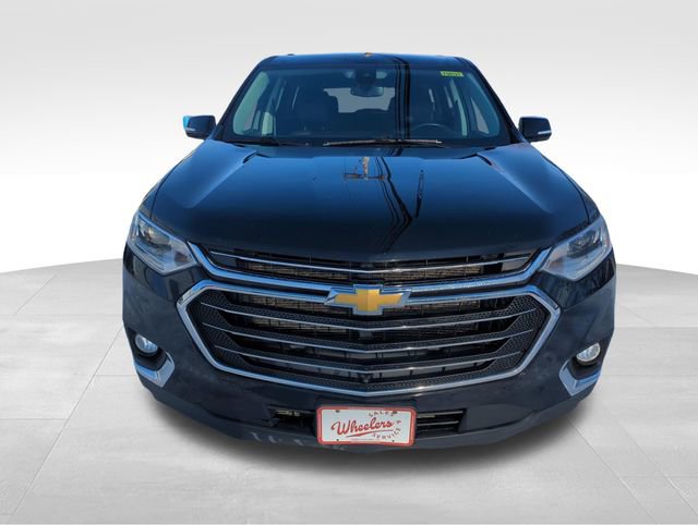 Used 2021 Chevrolet Traverse LT w/ LT Premium Package image 9