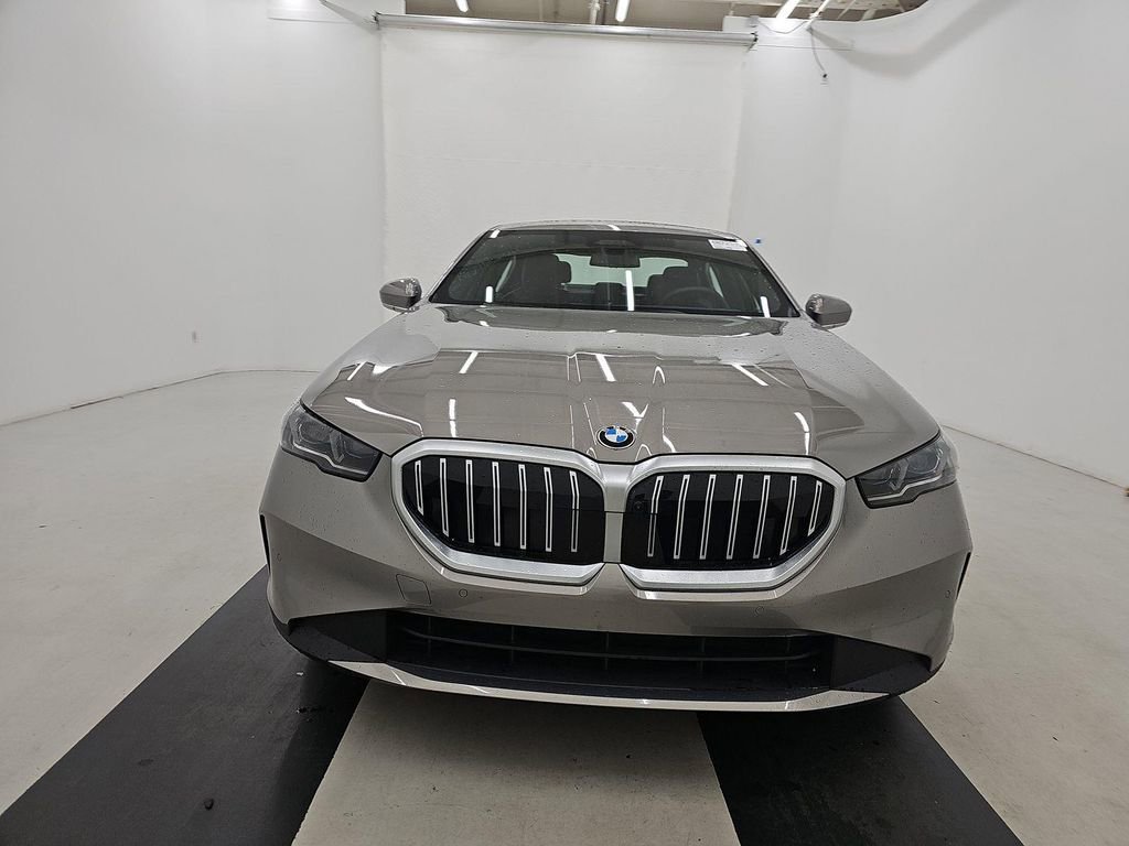 Used 2026 BMW 540i xDrive image 6