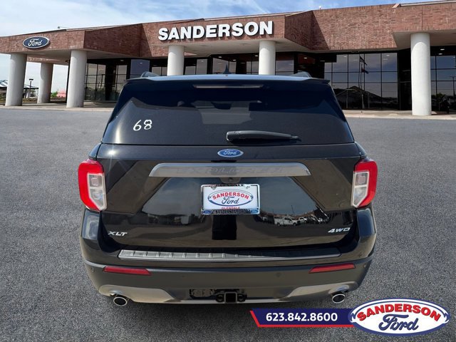 Certified 2023 Ford Explorer XLT w/ Equipment Group 202A image 4