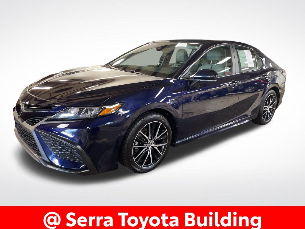 Used 2021 Toyota Camry SE w/ Cold Weather Package
