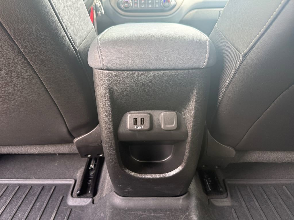 Used 2021 Chevrolet Colorado Z71 w/ LPO, Tonneau and Step Package image 27