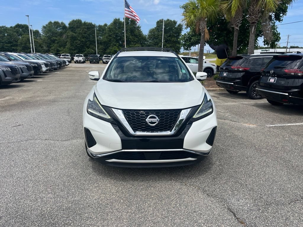Used 2019 Nissan Murano SV FWD image 2