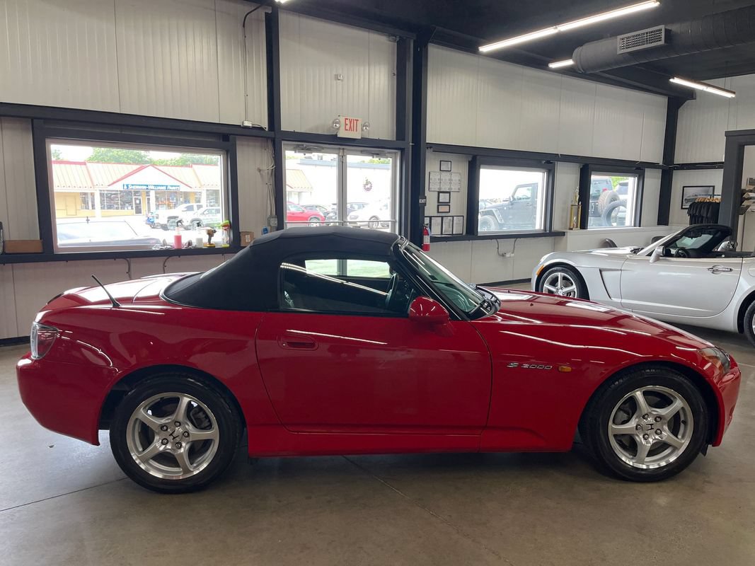 Used 2000 Honda S2000 image 24
