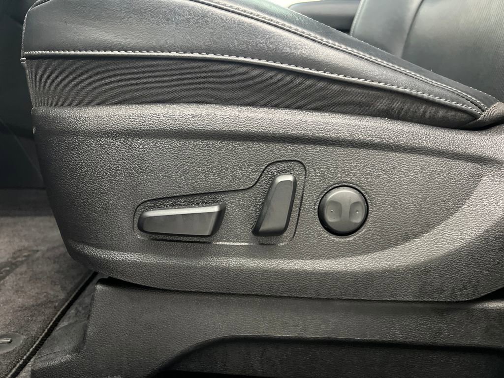 Used 2025 Kia Telluride S image 10